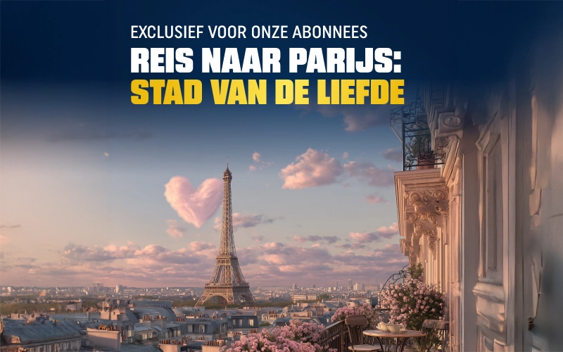 Uitzicht op de Eiffeltoren in Parijs met een hartvormige wolk.